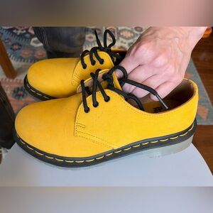 Dr. Martens 1461 Iced II Buttersoft Leather Oxford shoes (Women’s 7)